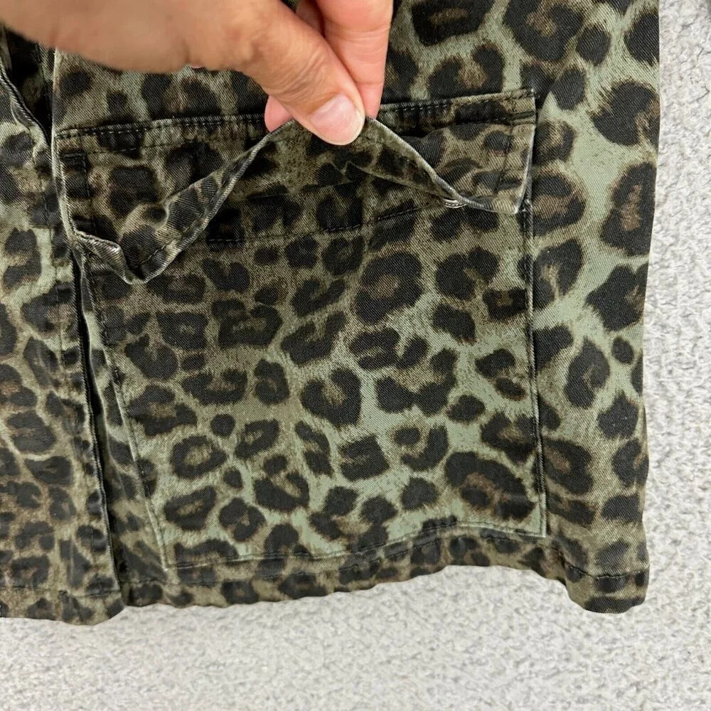 Good American Green Leopard Utility Jacket Pockets Snap Womens Size 1 Small - Picture 9 of 16
